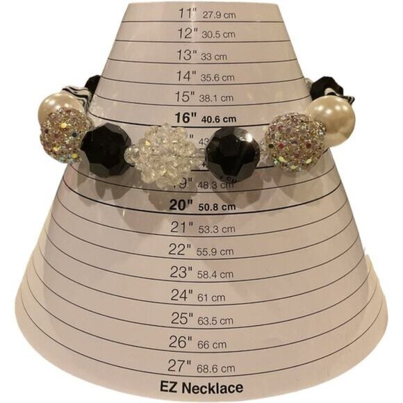 Chunky Faux Pearl Crystal Beaded Necklace Zebra Accent Beads And Toggle Clasp - Picture 2 of 5